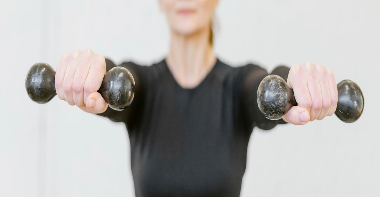 elevação frontal alternada